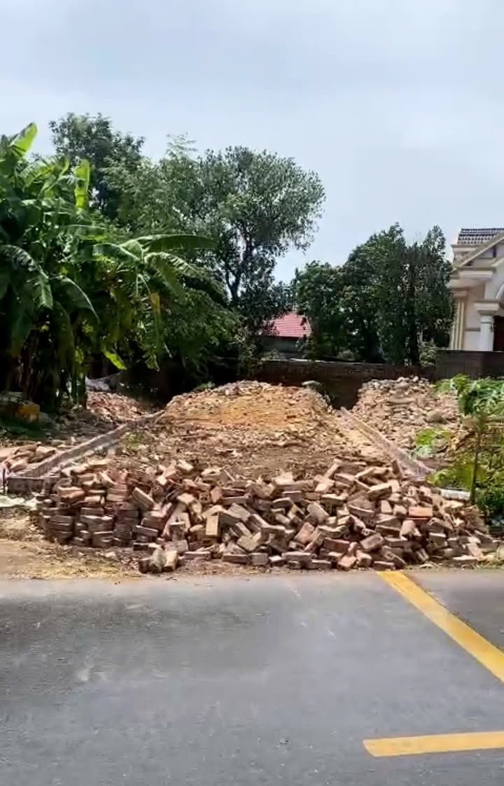 Đất thổ cư Gia Khánh Bình Xuyên 100m² giá chỉ 1.9 tỷ - Đầu tư an toàn!