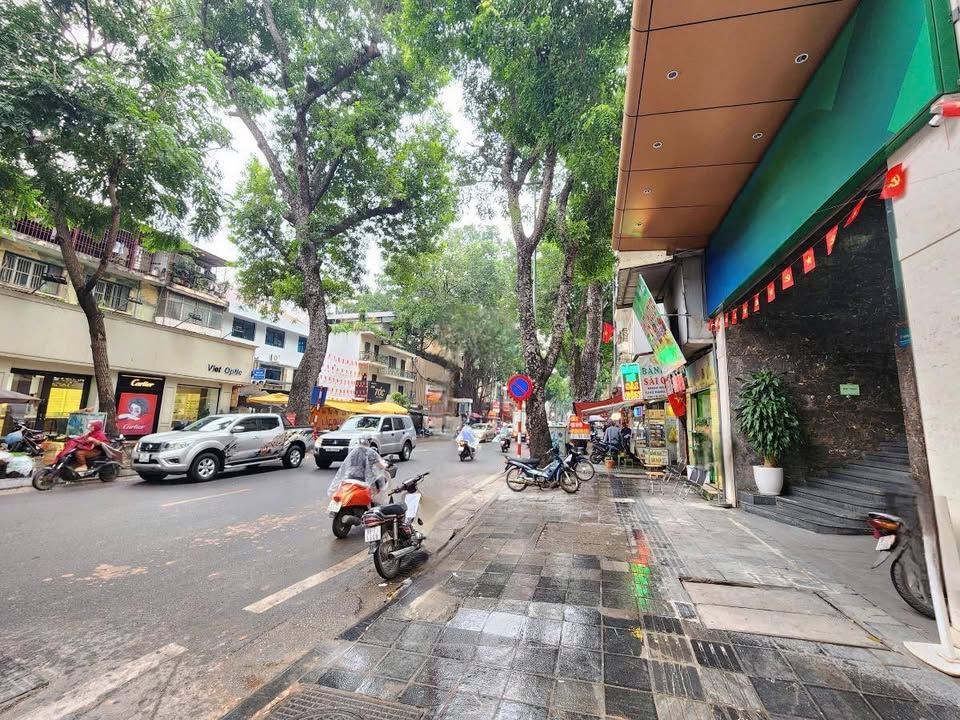 Nhà mặt tiền Lò Đúc 42m² giá 13.33 tỷ - Đầu tư sinh lời tuyệt vời!