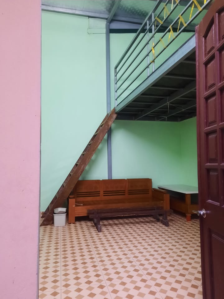 Phòng trọ Tây Mỗ 27m² giá 2.8 triệu - Gác xếp, điều hòa mát mẻ!