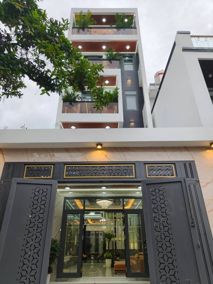 Nhà phố mặt tiền đường Tân Thới Nhất 06, quận 12, 119m² giá 12.45 tỷ - Đầu tư sinh lời ngay!