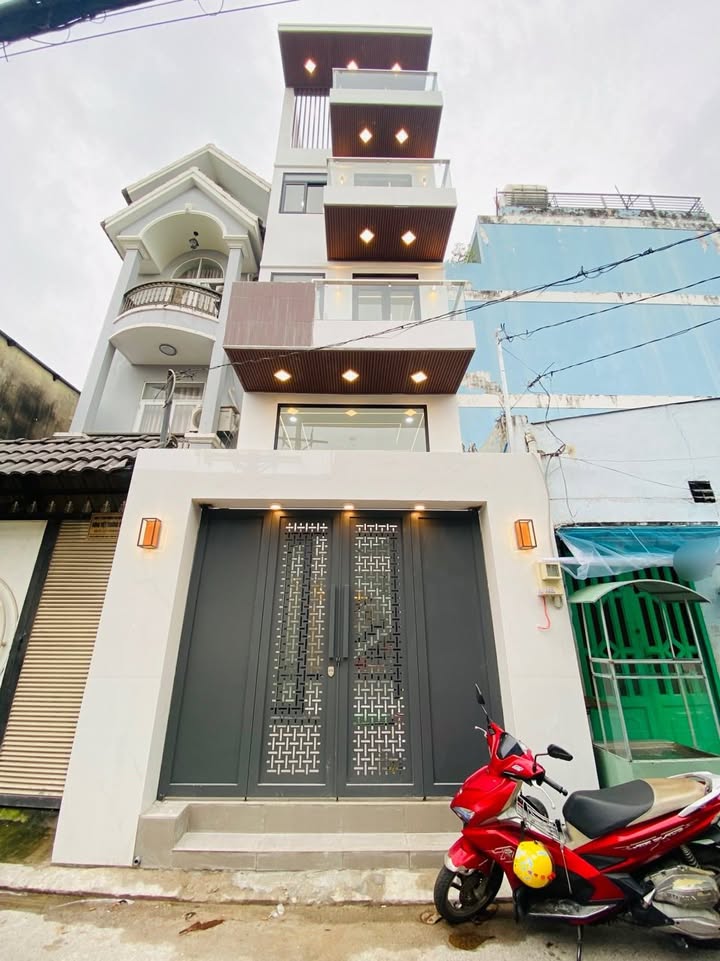 Nhà 5 tầng đẹp khu Bình Phú, Quận 6 - Giá chỉ 8.55 tỷ - Hẻm xe tải vào tận nơi!