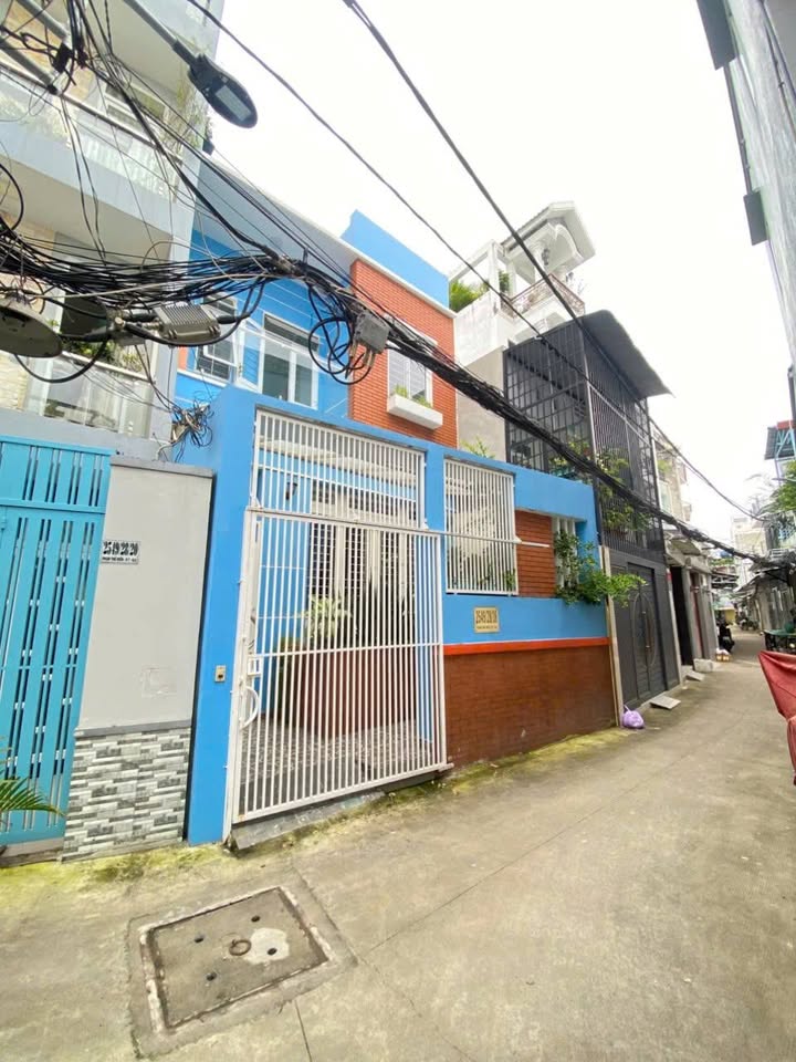 Nhà riêng Phạm Thế Hiển, P7, Q8 - 99m² giá 6.8 tỷ - Hẻm rộng, dân trí cao!