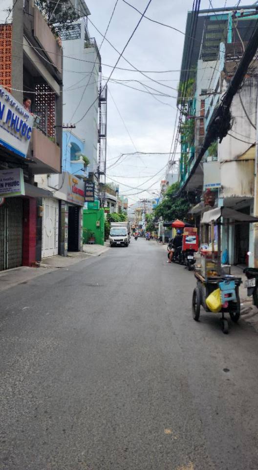 Mặt tiền kinh doanh đường Võ Thành Trang, Tân Bình 70m² giá 10 tỷ - Cơ hội đầu tư sinh lời!