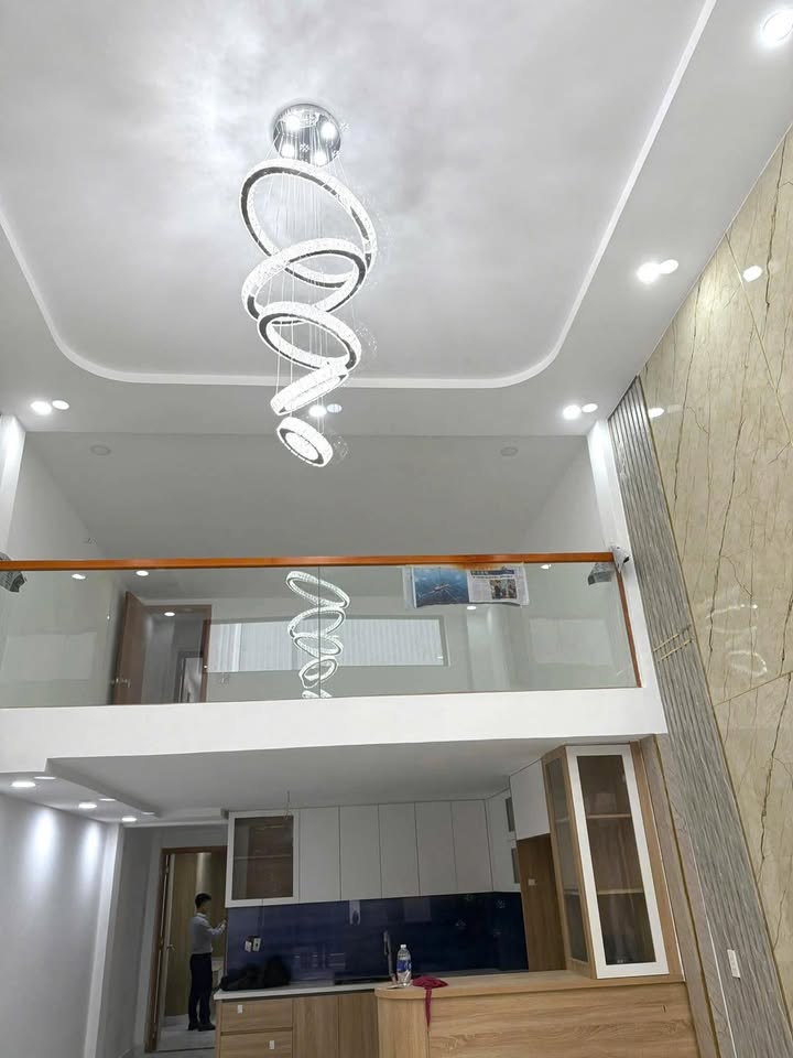 Nhà phố 3 tầng mặt tiền Tên Lửa 85.5m² giá 8.5 tỷ - Thiết kế hiện đại!