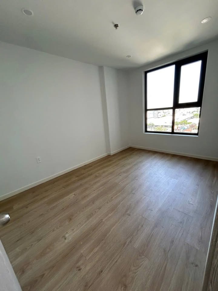 Căn hộ cho thuê CC Bcons Polaris Thủ Đức 40m² giá 5.8 triệu - Nội thất cơ bản, gần tiện ích