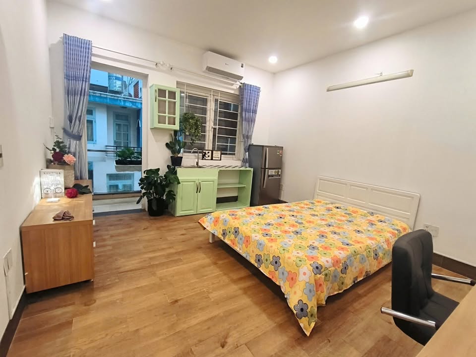 Phòng cho thuê 31 Ung Văn Khiêm, Bình Thạnh 30m² - Full nội thất, gần các trường đại học