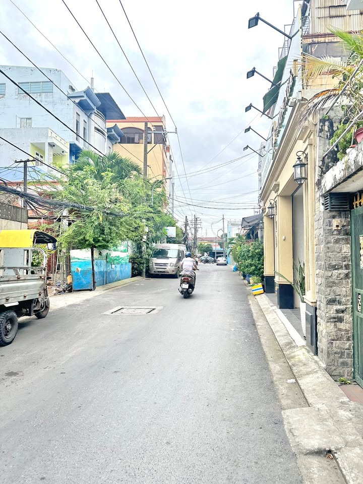 Nhà bán Quận 6, 50m² giá 6.65 tỷ - Thiết kế hiện đại, chỉ việc vào ở!