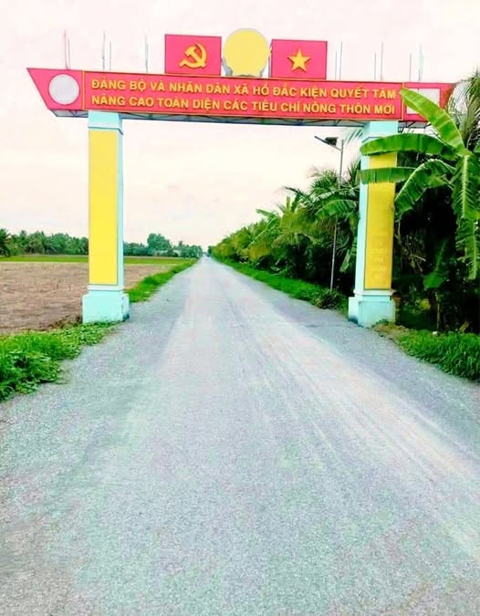 Đất nền mặt tiền đường Huyện Lộ 92, Hồ Đắc Kiện, 215m² chỉ 590 triệu - Đầu tư sinh lời ngay!