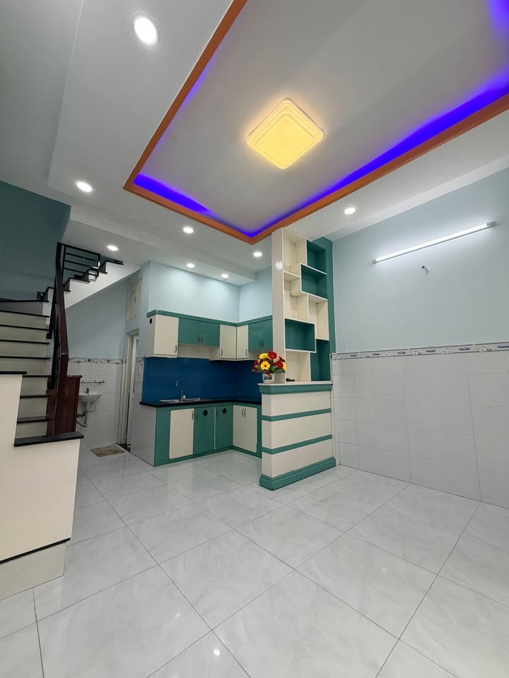 Nhà phố Lê Văn Quới, Bình Hưng Hòa A, 28m² giá 3.68 tỷ - Khu dân cư an ninh, yên tĩnh!