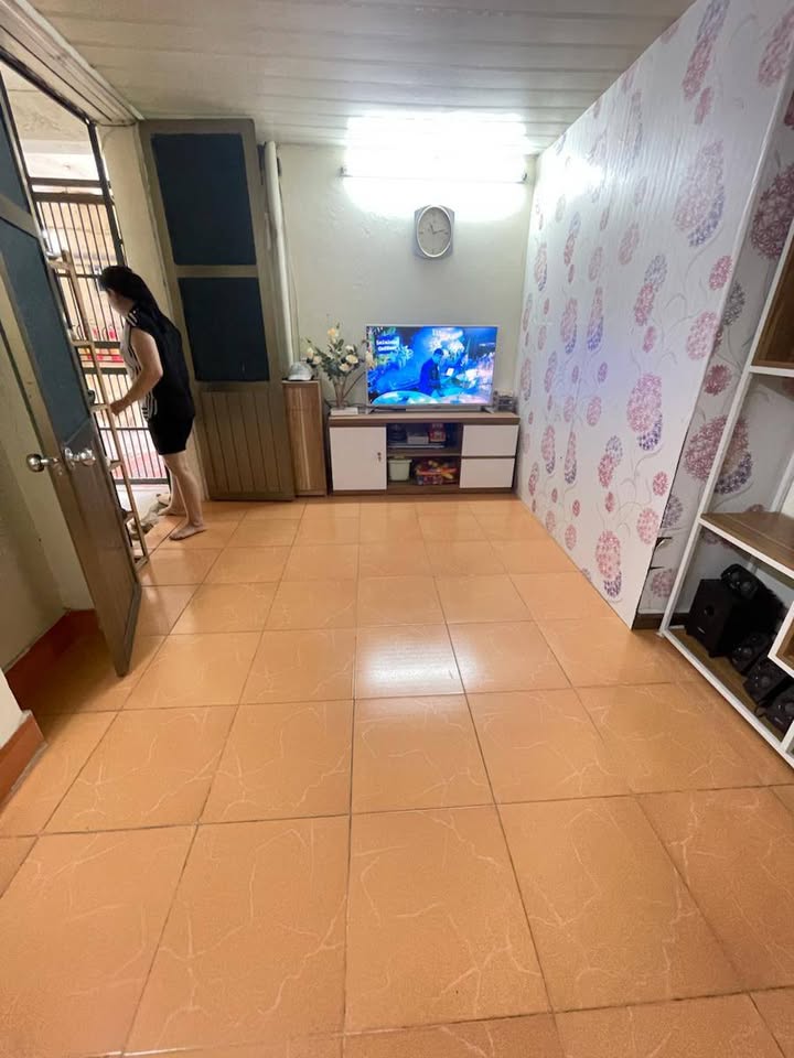 Căn hộ 40m² tại Tân Mai, Hoàng Mai giá 1.7 tỷ - Không thể bỏ lỡ!