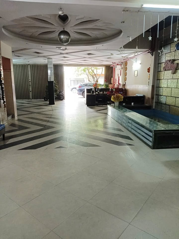 Townhouse 5 tầng đường Huỳnh Tấn Phát, Đà Nẵng - Giá chỉ 25,5 tỷ, sẵn thang máy!