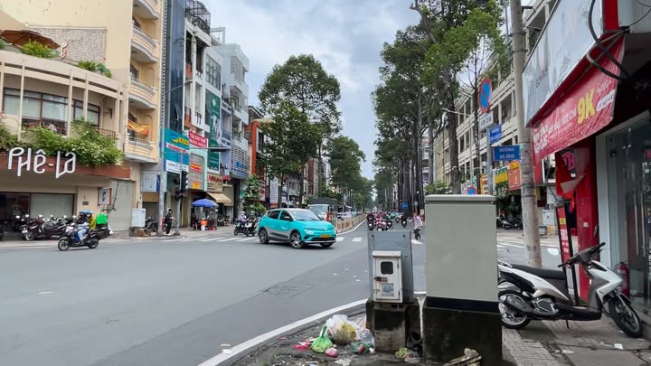 Bán gấp FrontHouse 2 mặt tiền Trần Hưng Đạo, Quận 5, giá 45 tỷ - Đầu tư sinh lời ngay!