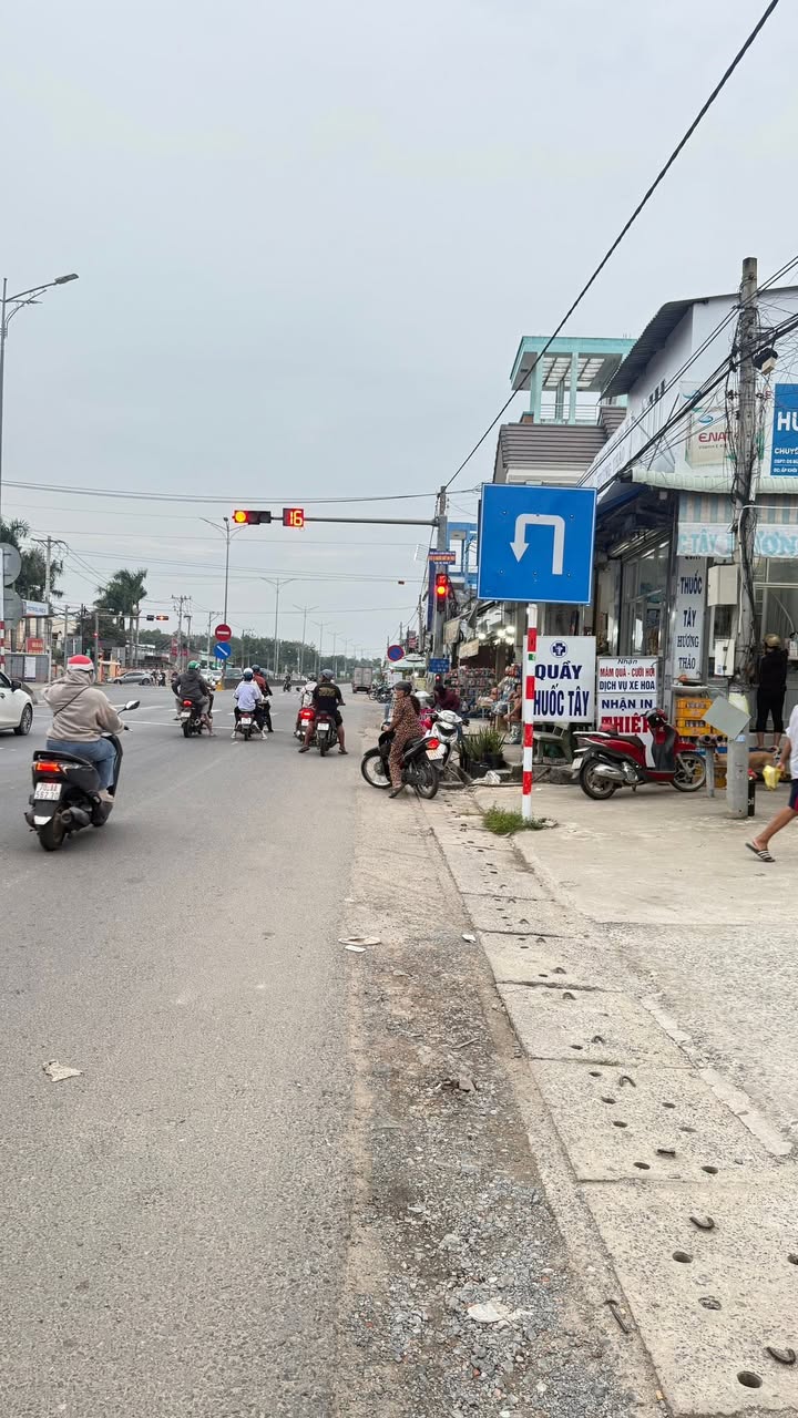 Nhà phố Cầu Khởi, Dương Minh Châu 372m² giá 1.1 tỷ - Tiềm năng kinh doanh vượt trội!