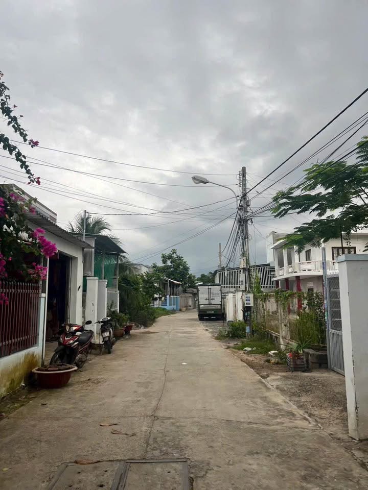 Đất thổ cư Phú Thuỷ 108m² giá 2 tỷ - Mặt tiền sông, kinh doanh lý tưởng!