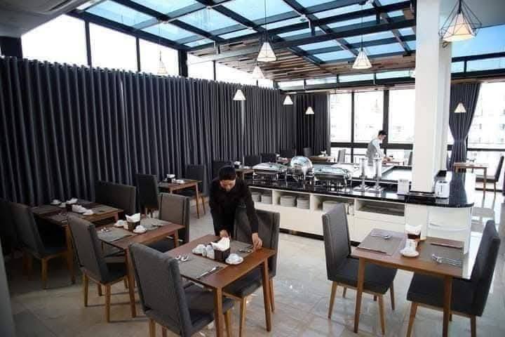 Khách sạn 150m² phố Trần Thái Tông, Cầu Giấy giá 74 tỷ - Doanh thu 450 triệu/tháng!