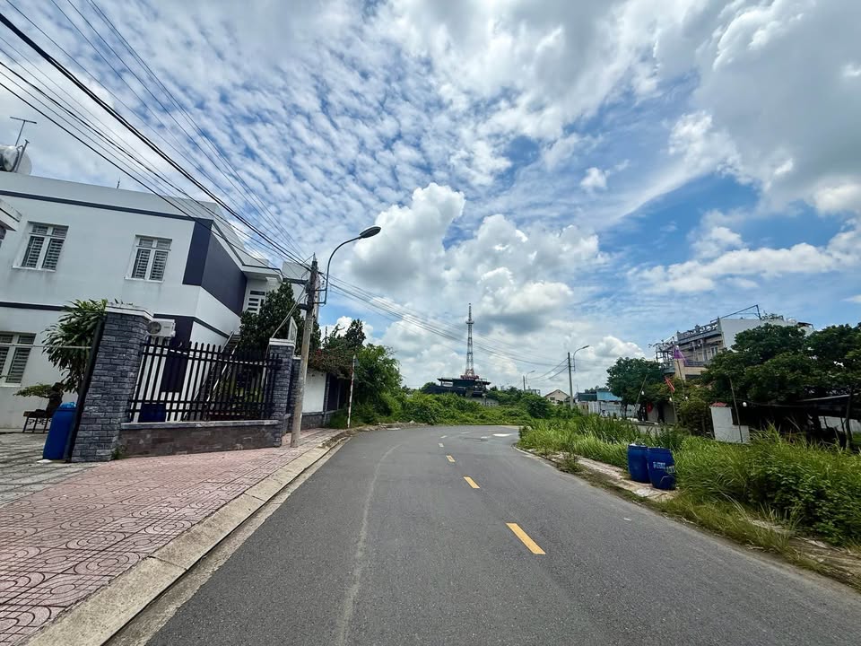 Đất thổ cư KP6 Thị Trấn Củ Chi 90m² giá 3 tỷ - Vị trí đắc địa ngay trung tâm!