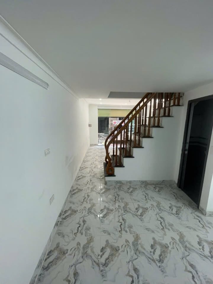 Nhà phố Tân Khai, Hoàng Mai 30m² giá 1.85 tỷ - Sẵn sàng vào ở ngay!
