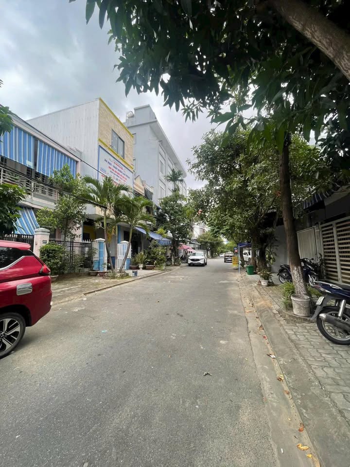 Nhà cấp 4 Bàu Tràm 1, Cẩm Lệ 75m² giá 6 tỷ - Hướng Đông, chính chủ bán gấp!