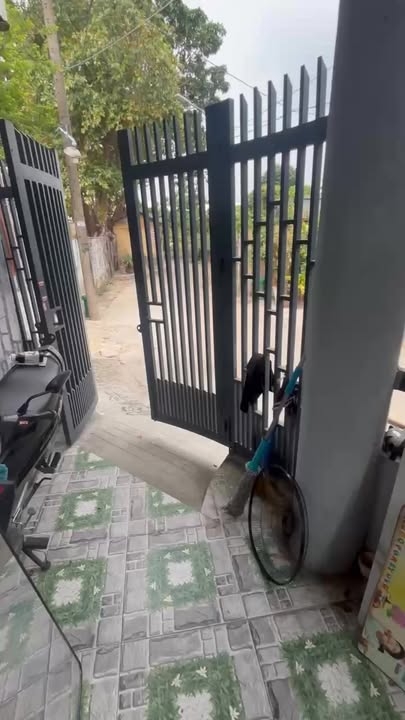 Nhà nguyên căn mặt tiền 137 Tô Hiệu, Quận Liên Chiểu - 4 triệu/tháng, không giới hạn người ở!