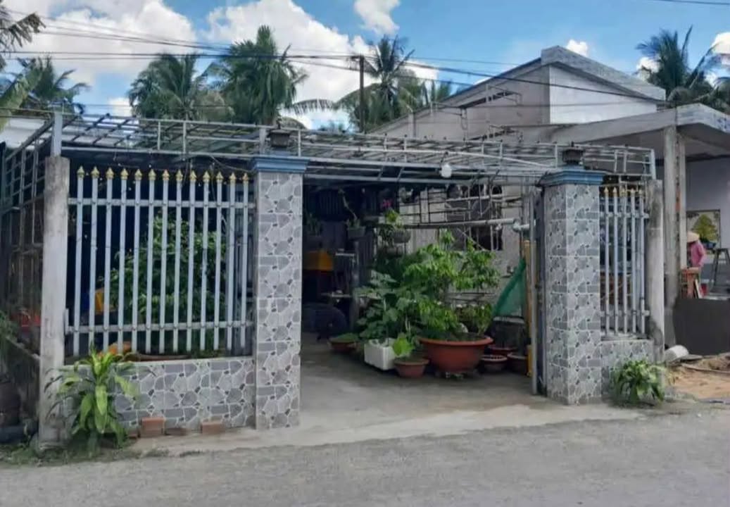 Nhà mặt tiền Hương lộ 31, Càng Long, 266m² giá 1.36 tỷ - Cơ hội đầu tư tuyệt vời!