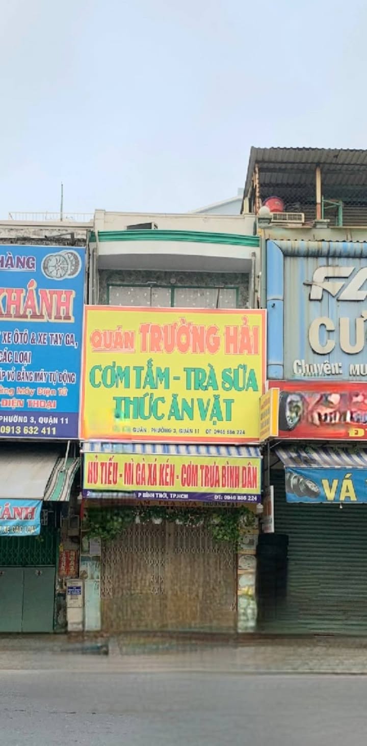 Nhà mặt tiền Lạc Long Quân, Quận 11, 49m² giá 18 triệu - Kinh doanh tự do!