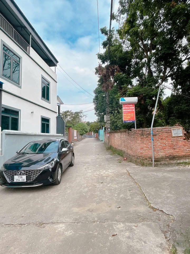 Đất mặt tiền Thụy Vân, Việt Trì 100m² giá 1.3 tỷ - Sổ hồng chính chủ, sẵn sàng chuyển nhượng!