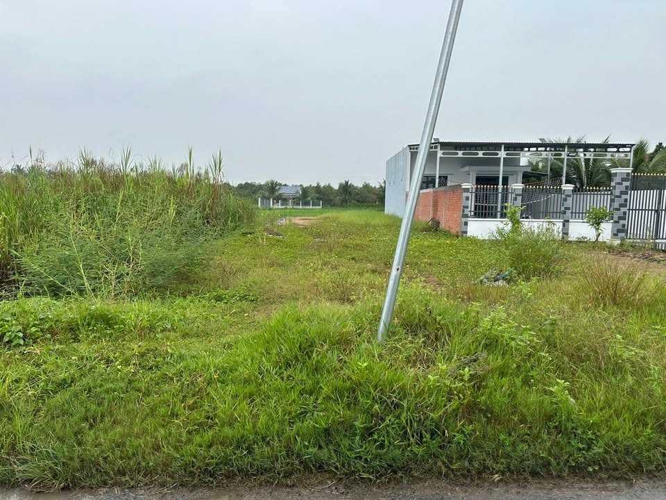 Đất đẹp xã Nhơn Phú, Vĩnh Long 394,7m² giá 2,6 tỷ - Cơ hội đầu tư lý tưởng!