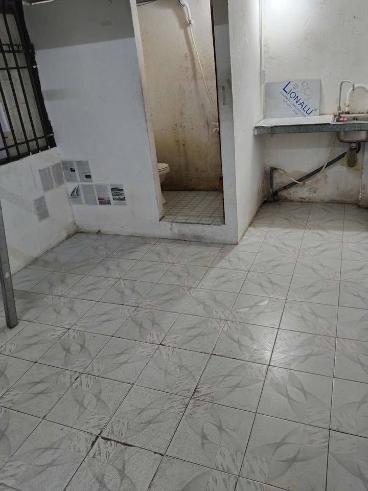 Phòng trọ cho thuê tại Tân Quý, Tân Phú 16m² giá 2,3 triệu - Tiện nghi đầy đủ!