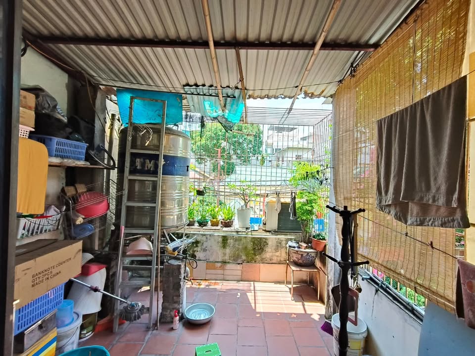 Bán gấp FrontHouse Bùi Ngọc Dương 40m² giá 16 tỷ - Kinh doanh đỉnh cao!