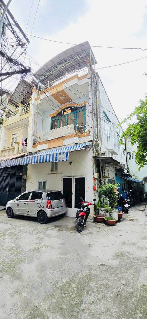 Nhà góc 2 mặt hẻm Tân Hoà Đông, Bình Tân 62m² giá 5.65 tỷ - Vị trí an ninh, gần chợ!
