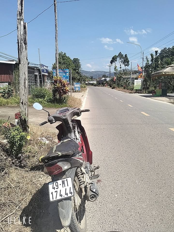 Đất nền Đạ Tẻh 360m² giá 1.4 tỷ - Vị trí đẹp, kinh doanh thuận lợi!