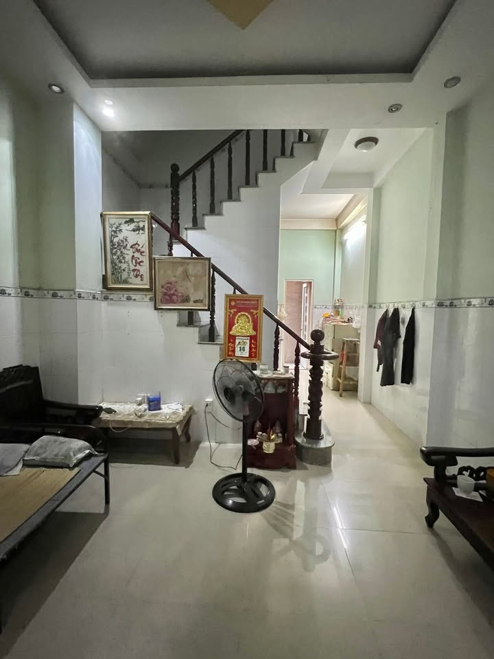 Nhà mặt tiền Lê Đình Quản, Q2, 61m² - Sổ hồng đẹp, giá chỉ 7.2 tỷ!