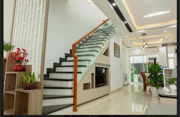 Nhà phố cho thuê tại Phú Gia Compound Đà Nẵng 90m² giá 23 triệu - Đầy đủ nội thất, vào ở ngay!