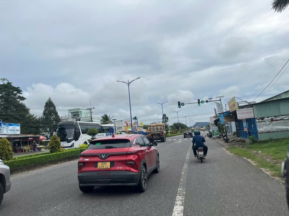 Đất nền 130m² tại Dương Đông - Giá chỉ 600 triệu, sổ hồng riêng!