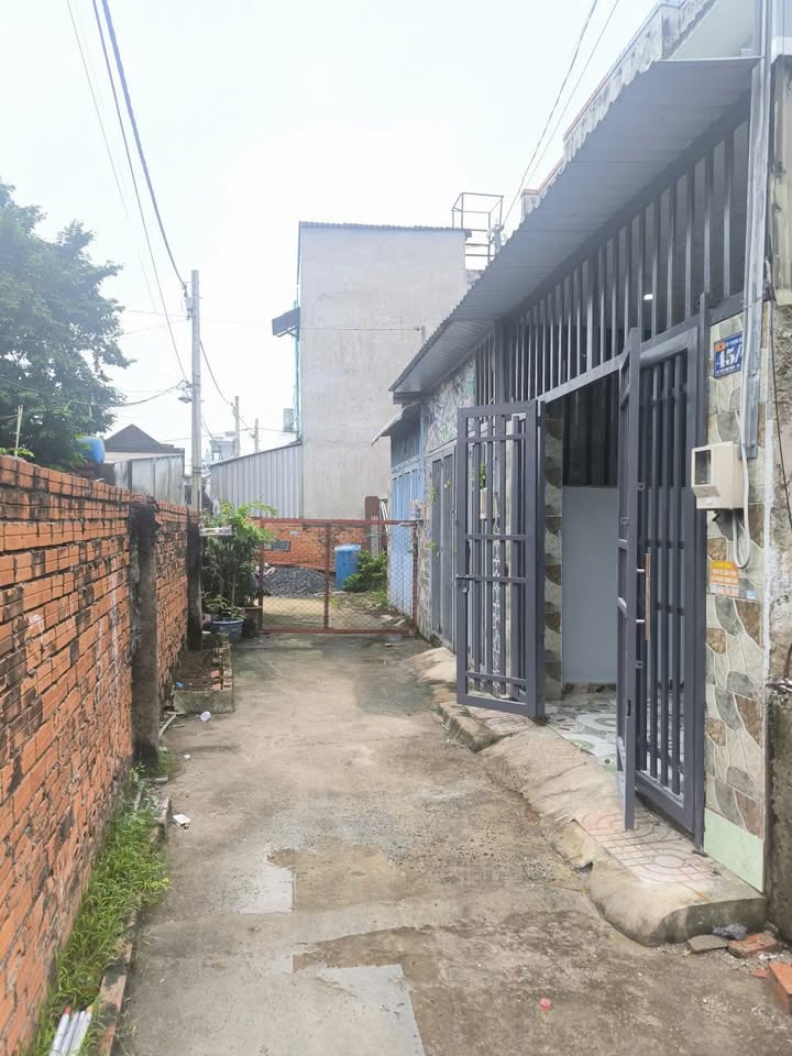 Nhà vườn tại đường Nguyễn Thị Ngâu, Hóc Môn 220m² giá chỉ 3.2 tỷ - Cơ hội đầu tư tuyệt vời!