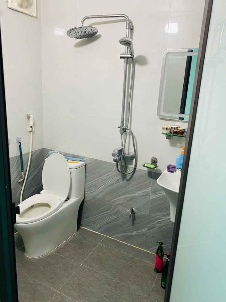 Nhà riêng Quỳnh Phụ 154m² giá 1.7 tỷ - Đầu tư sinh lời tuyệt vời!