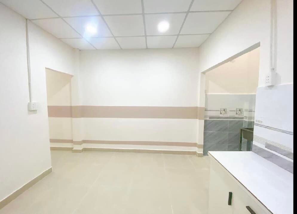 Bán Nhà Phạm Văn Bạch Tân Bình 60m² giá 5.25 tỷ - Sổ hồng đẹp, chính chủ!