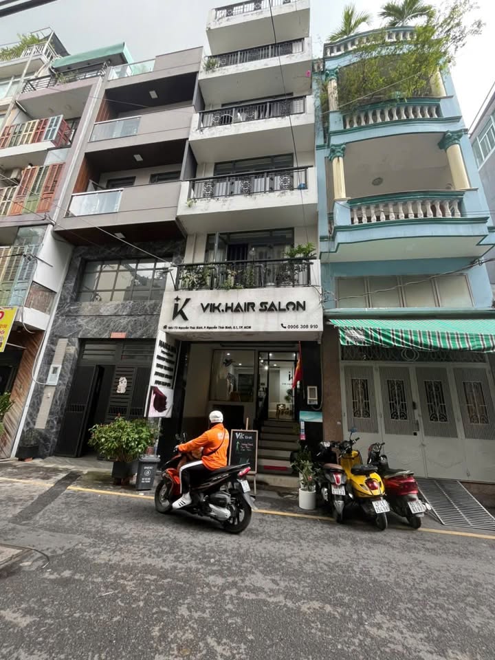 Bán tòa căn hộ dịch vụ Nguyễn Thái Bình - Quận 1 - Diện tích 81m², thu nhập 70 triệu/tháng!