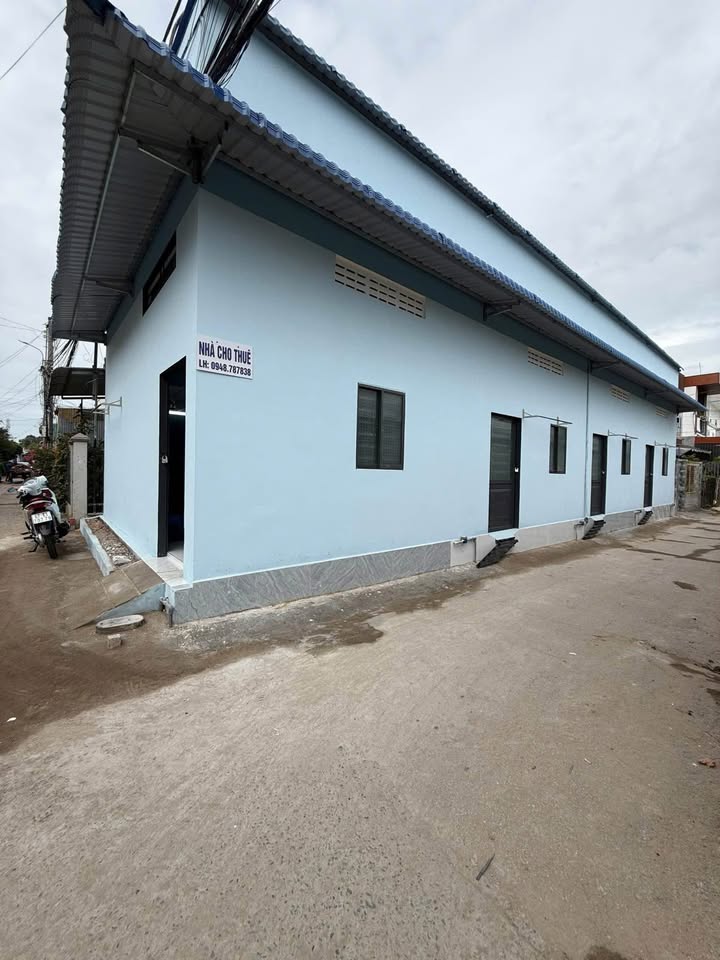 Phòng trọ cho thuê tại Bình Đức, Long Xuyên - Nhà mới 100%, thoáng mát