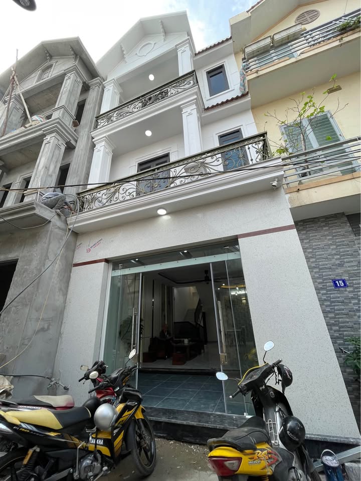 Nhà 3 tầng full nội thất tại An Đồng, An Dương - Giá chỉ 3 tỷ!