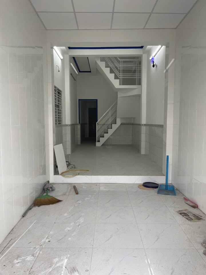 Nhà đẹp đường Nguyễn Văn Thoại, Châu Đốc 58.14m² giá 2.25 tỷ - Sẵn sàng dọn vào ở ngay!