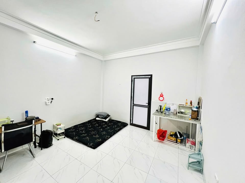 Phòng cho thuê 806 Kim Giang 28m² chỉ 2.9 triệu - Sẵn sàng vào ở ngay!