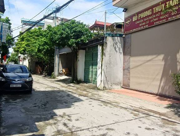 Đất Đông Dư, Gia Lâm 100m² giá 6 tỷ - Tiềm năng đầu tư cao!