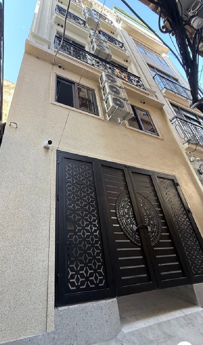 Nhà 7 tầng Cổ Nhuế 56m² giá 14.7 tỷ - Dòng tiền ổn định!