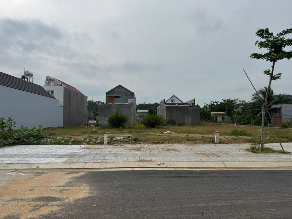 Đất nền tái định cư Hà Thanh 2 150m² giá 1.65 tỷ - Sổ hồng sẵn xây ngay!