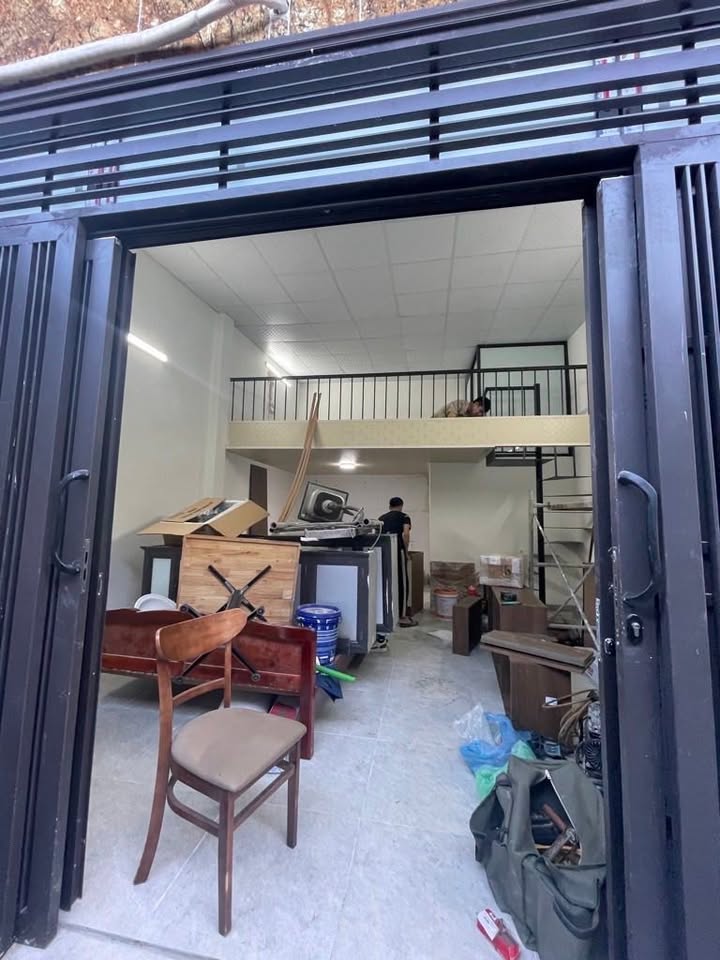 Nhà phố Định Công Hoàng Mai 32m² giá 1.9 tỷ - Đất nguồn gốc rõ ràng!