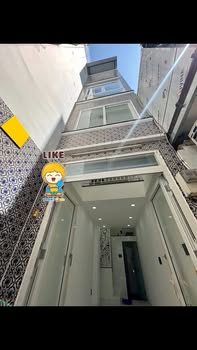 Nhà 4 tầng đường Ngô Quyền, Quận 5, 15m² giá 3.68 tỷ - Sổ hồng riêng, xem nhà ngay!