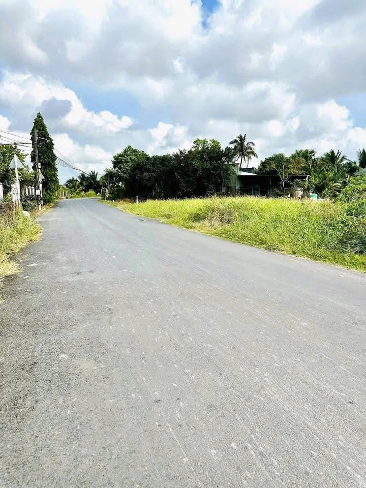 Đất nền Phước Đông, Cần Đước 106m² giá 540 triệu - Sổ đỏ chính chủ, pháp lý rõ ràng!