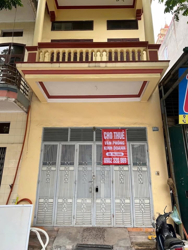 Nhà phố cho thuê 90m² tại Vĩnh Yên - Mặt tiền 4.8m, vị trí đắc địa!