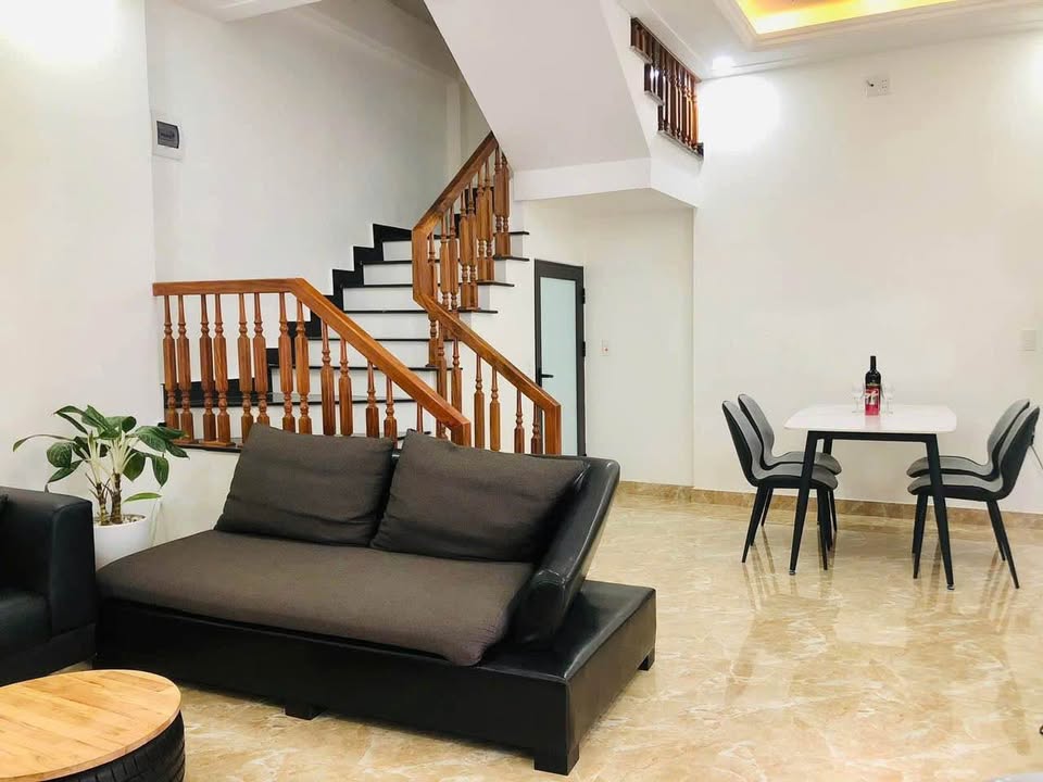 Nhà cho thuê 4 tầng ngõ 159 Đình Đông, Hải Phòng - Tiện nghi đầy đủ chỉ 8 triệu/tháng!